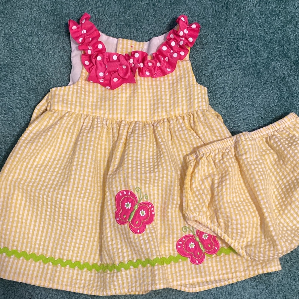 Baby dress + bloomers